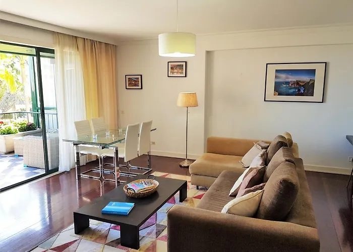 Reids Gardens Luxury Flat In Madeira Island *